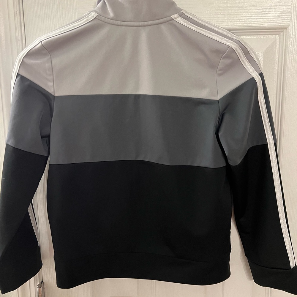 Boys Adidas zip up jacket size 8